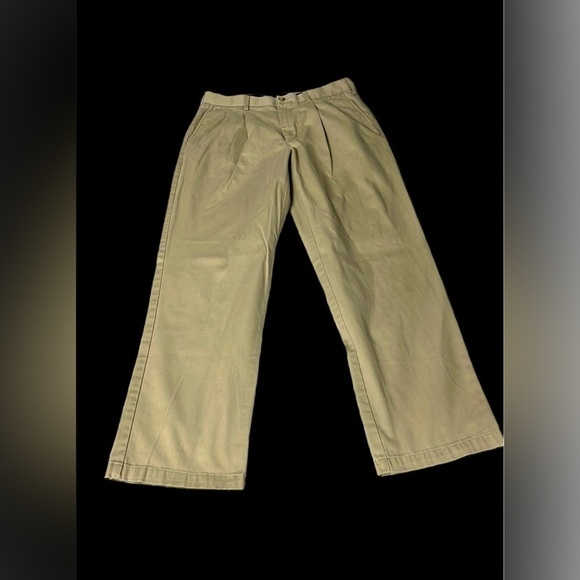 Croft & Barrow men’s size 36x34 khaki - Picture 1 of 4